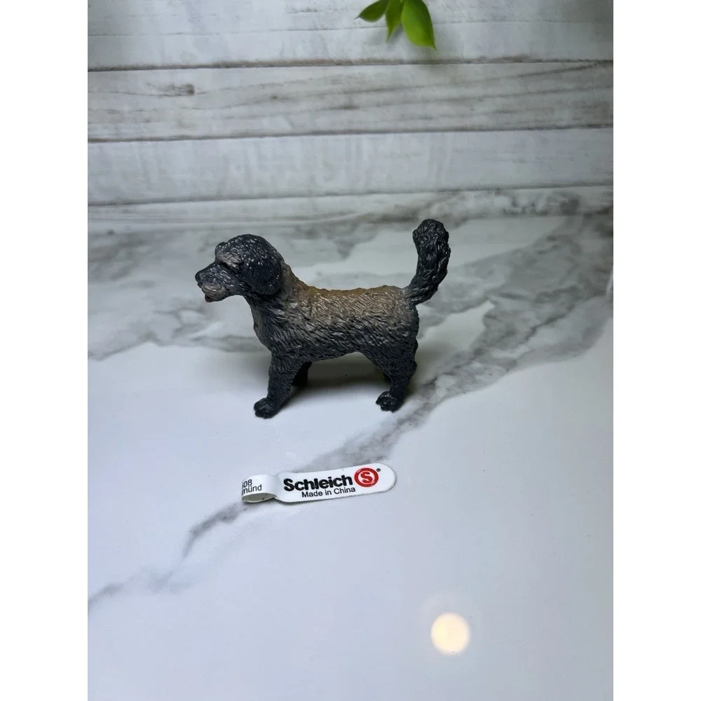 Schleich Mixed Breed Toy Dog Schleich 13145 Working‎ Dog, Black